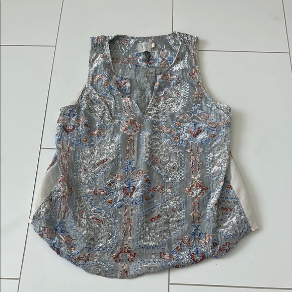 HD in Paris Anthropologie Women's Orian Velvet Metallic Top in Gray Size SMALL - Picture 1 of 6